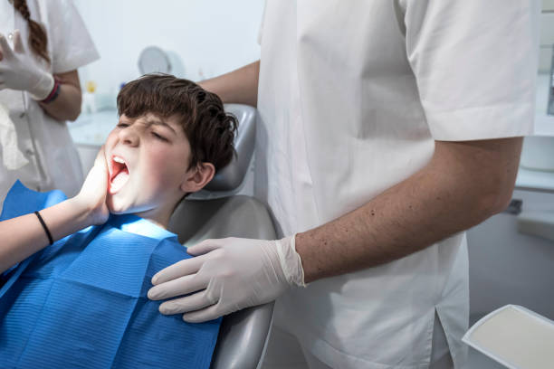 Best Mobile Emergency Dentist in Maud, TX