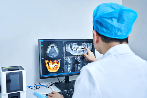 Best Holiday Emergency Dentist in Maud, TX